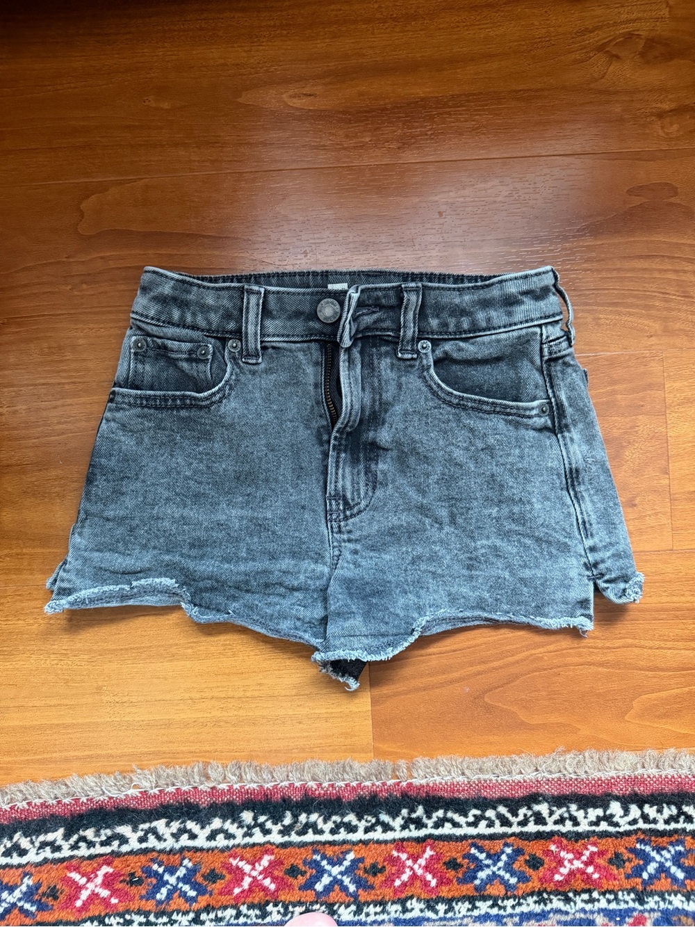 Gap Girls Size 10 High Rise Black Acid Wash Denim Cutoff Shorts